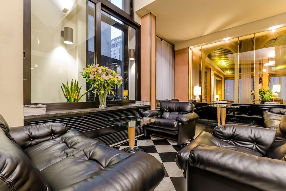 로비 좌석 공간