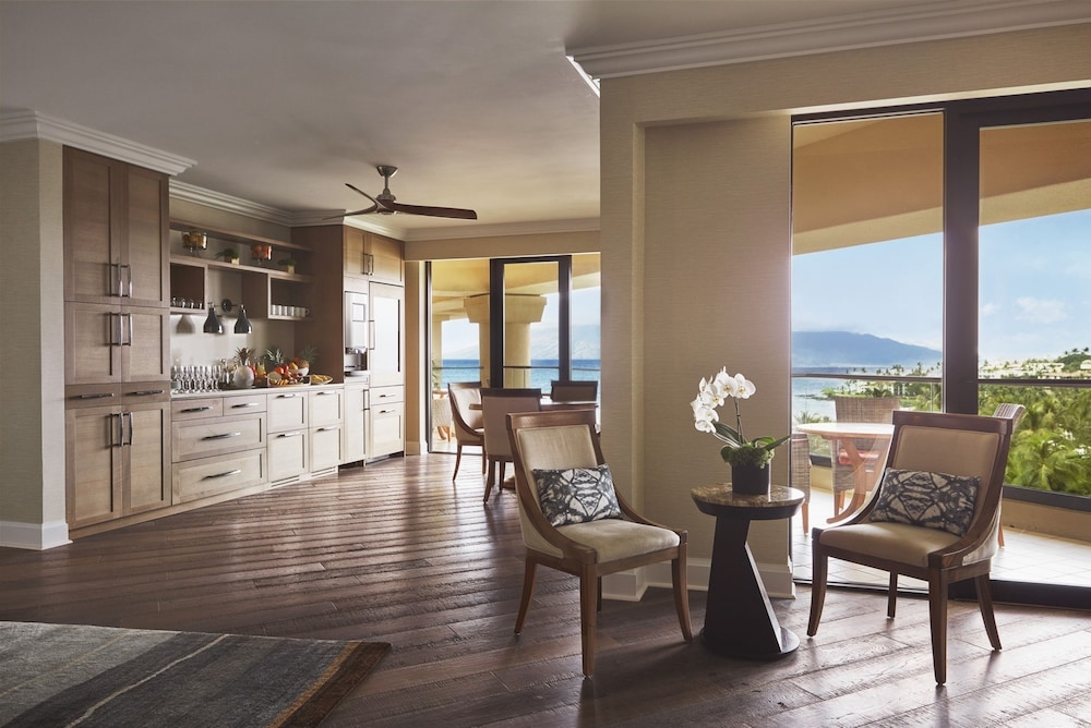 이그제큐티브 라운지