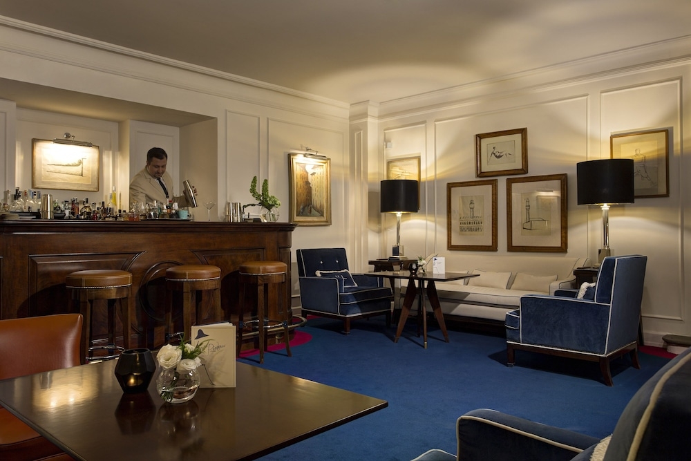 바(숙박 시설 내)