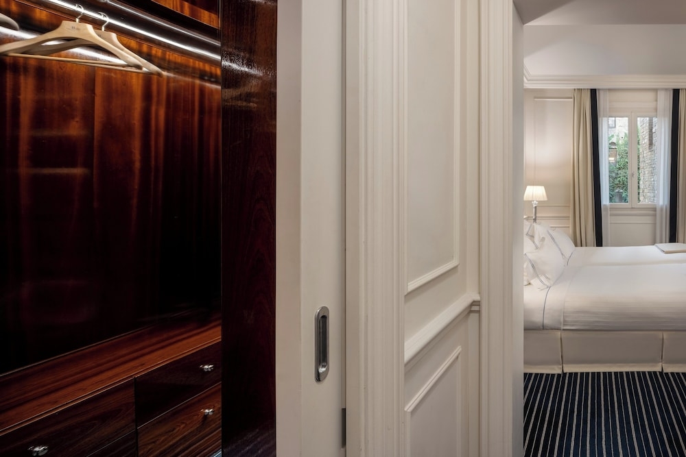 숙박 시설 내 편의 시설/서비스