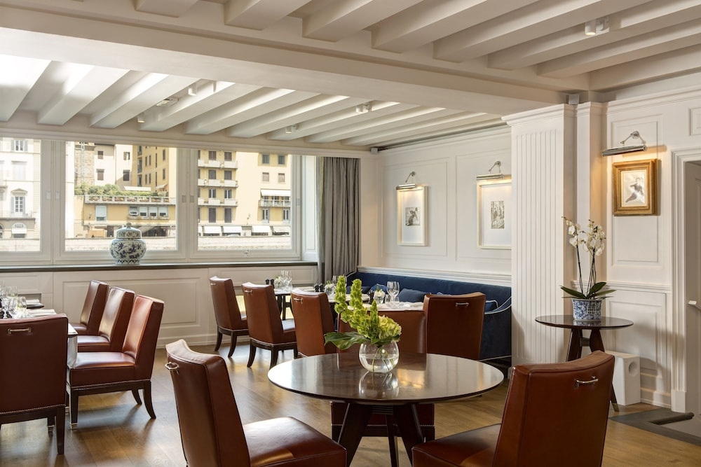 바(숙박 시설 내)