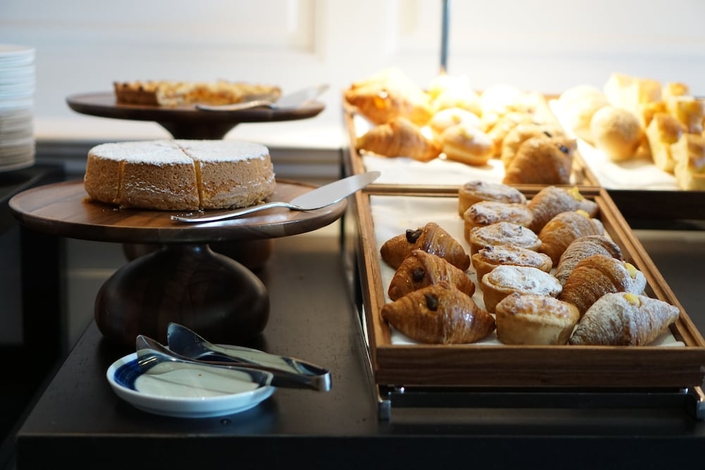 뷔페 아침 식사