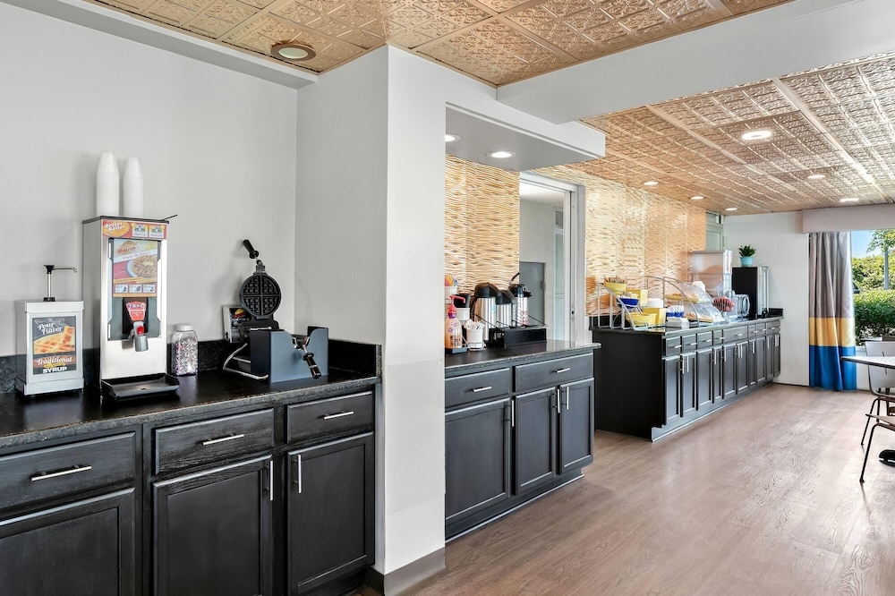 숙박 시설 내 편의 시설/서비스