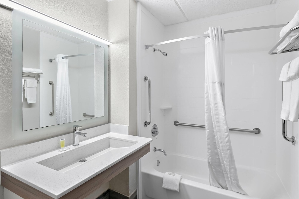 장애인 지원 욕실