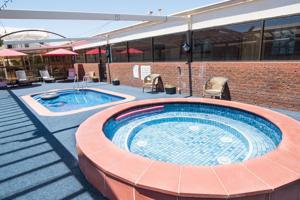 야외 스파 욕조