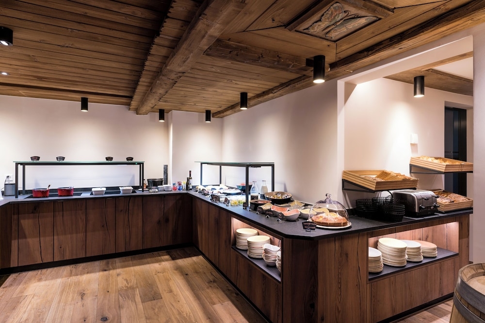 뷔페 아침 식사