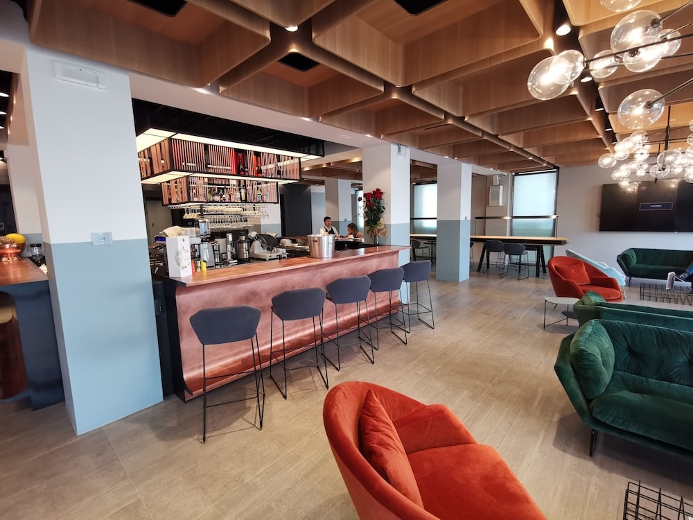 바(숙박 시설 내)