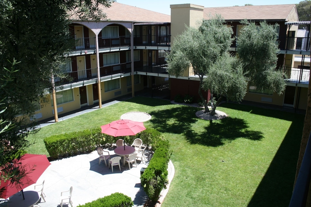 숙박 시설 구내