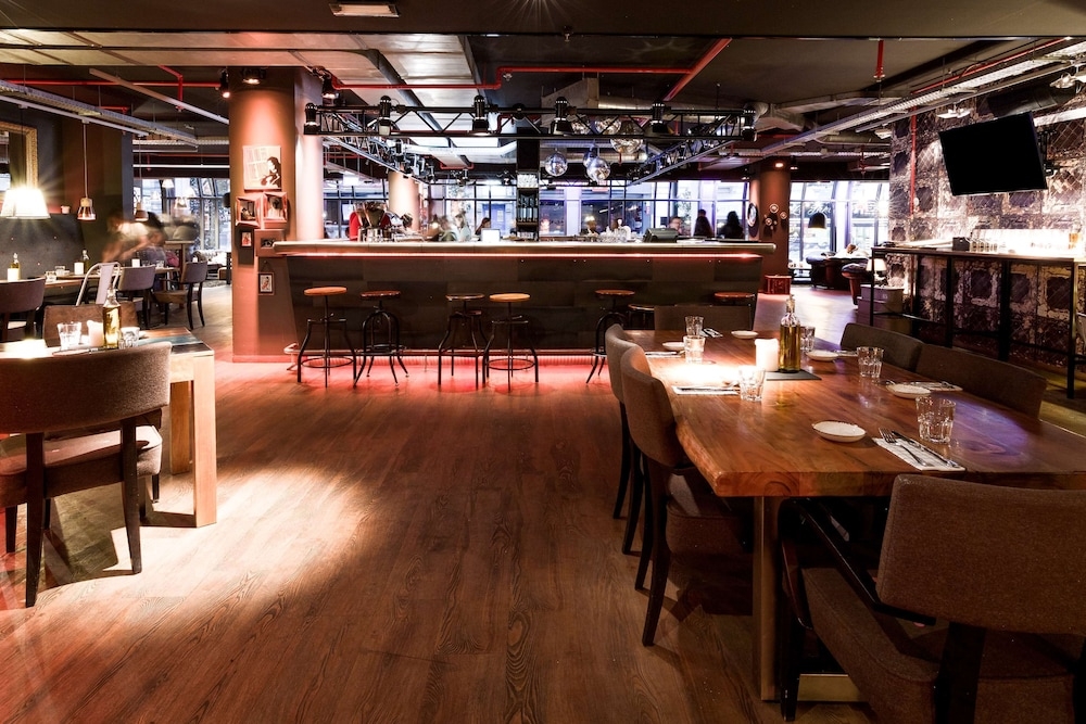 바(숙박 시설 내)