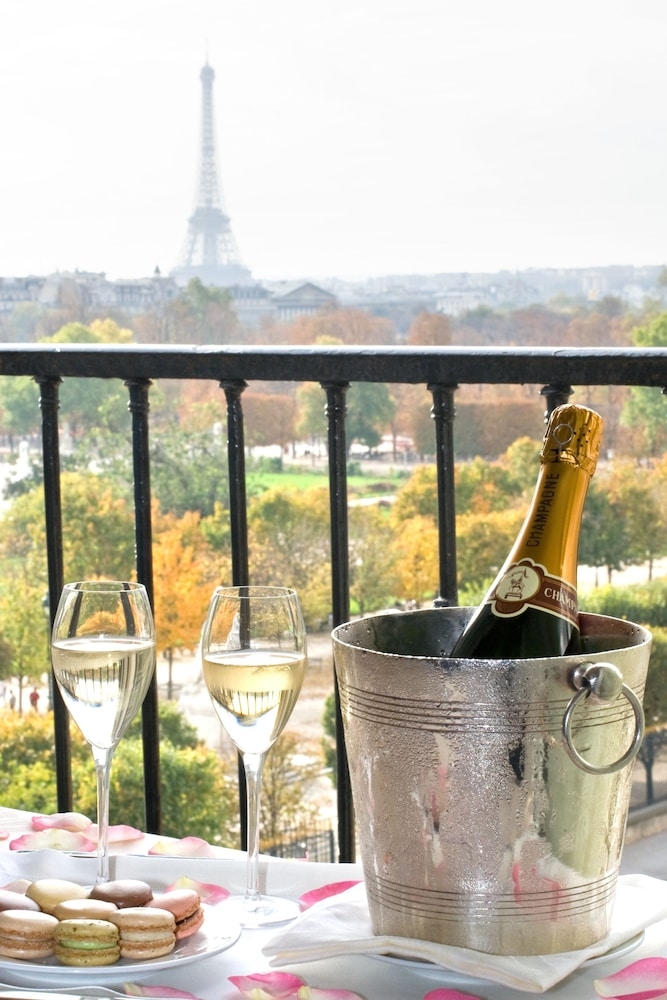 숙박 시설의 전망