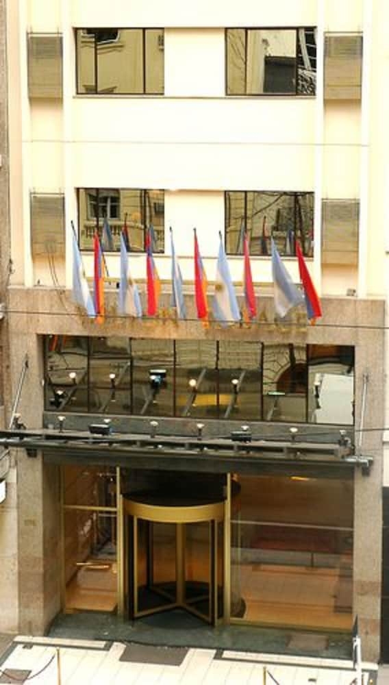 숙박 시설 정면