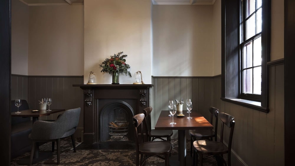 바(숙박 시설 내)