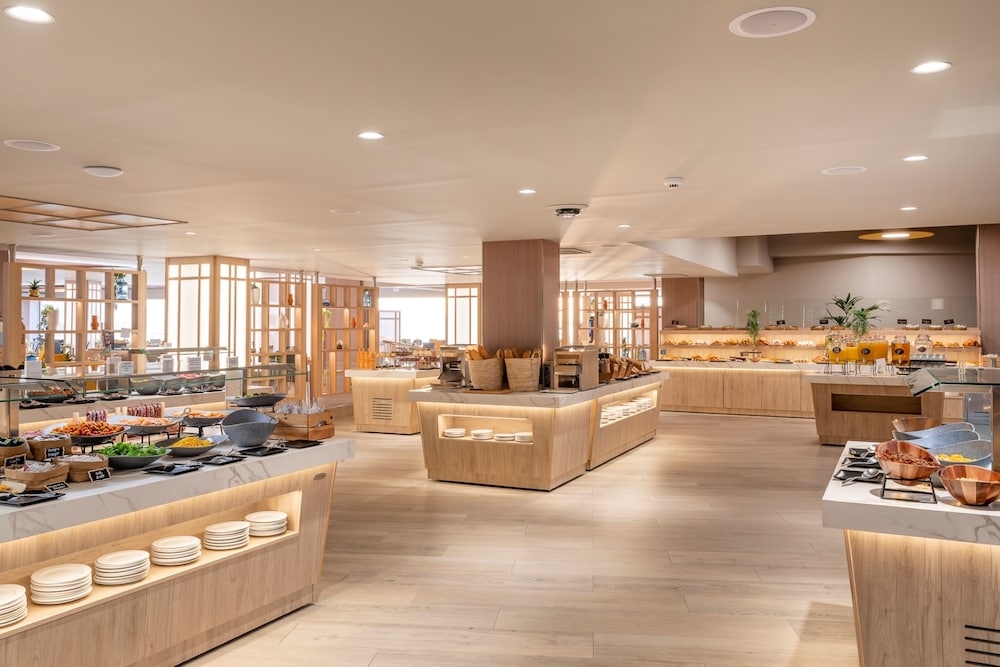 뷔페 아침 식사