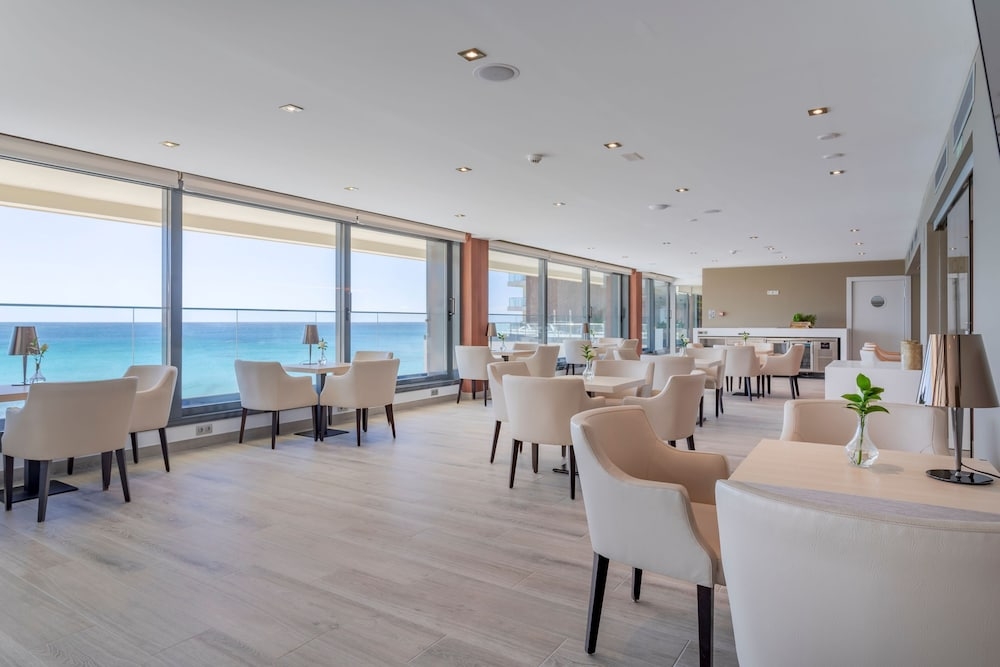 숙박 시설 내 편의 시설/서비스