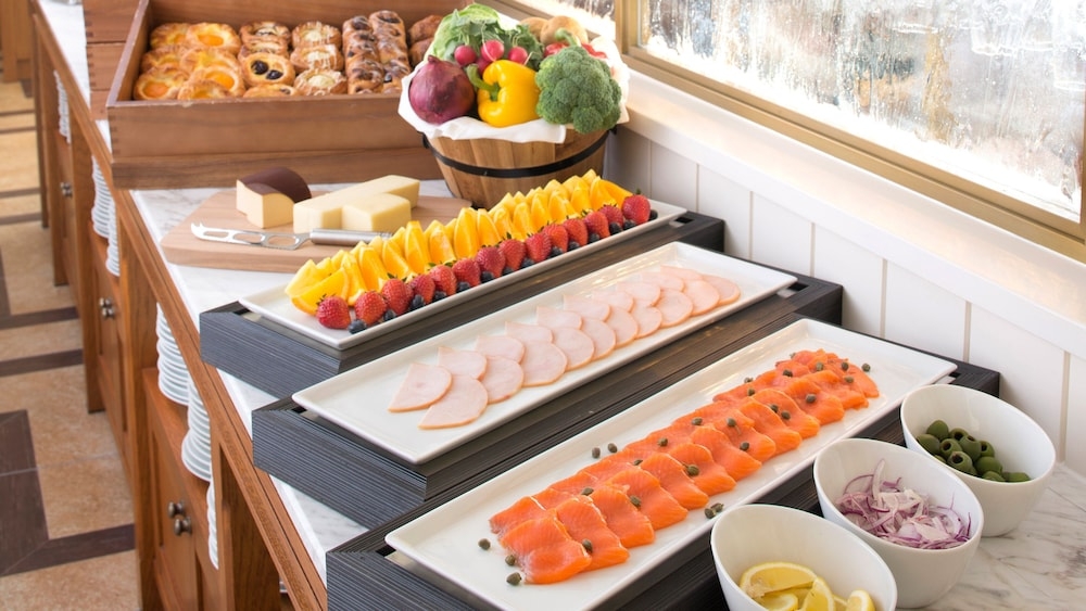 뷔페 아침 식사