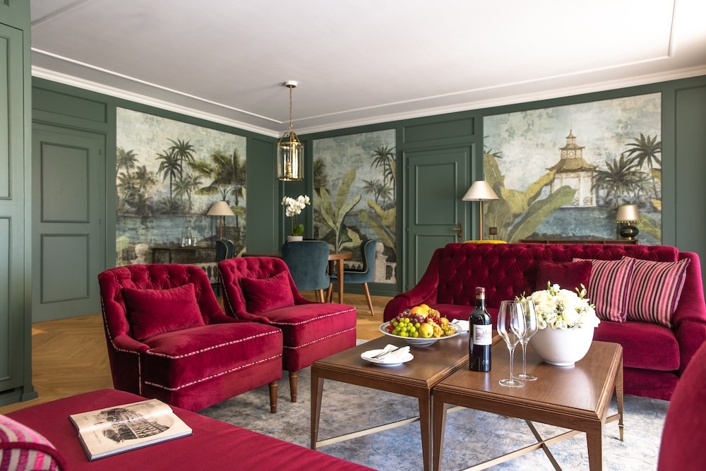 숙박 시설 내 편의 시설/서비스