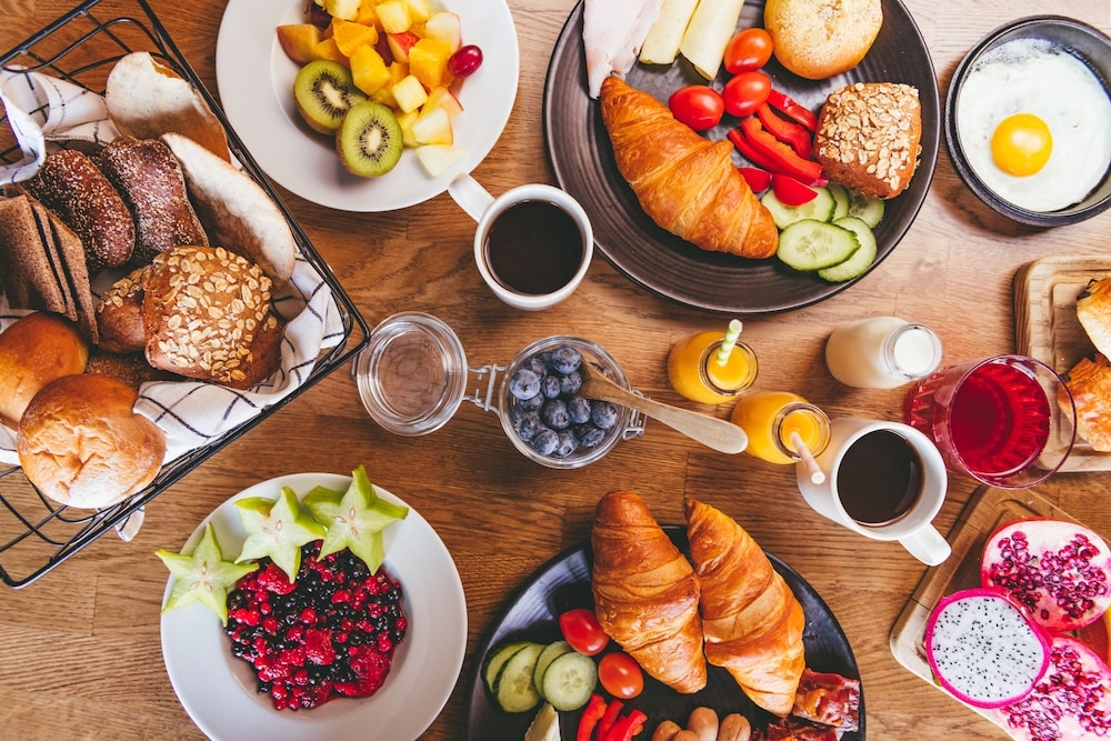 뷔페 아침 식사