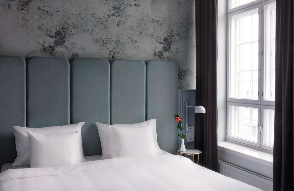 객실 내 비즈니스 센터