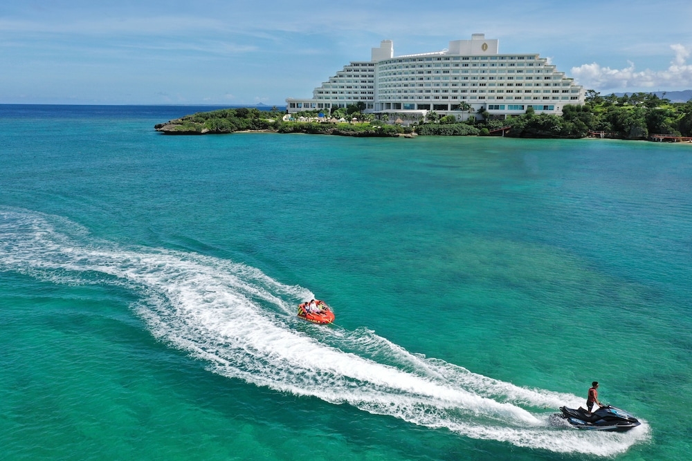 숙박 시설 내 편의 시설/서비스