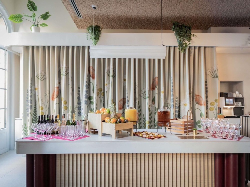 뷔페 아침 식사