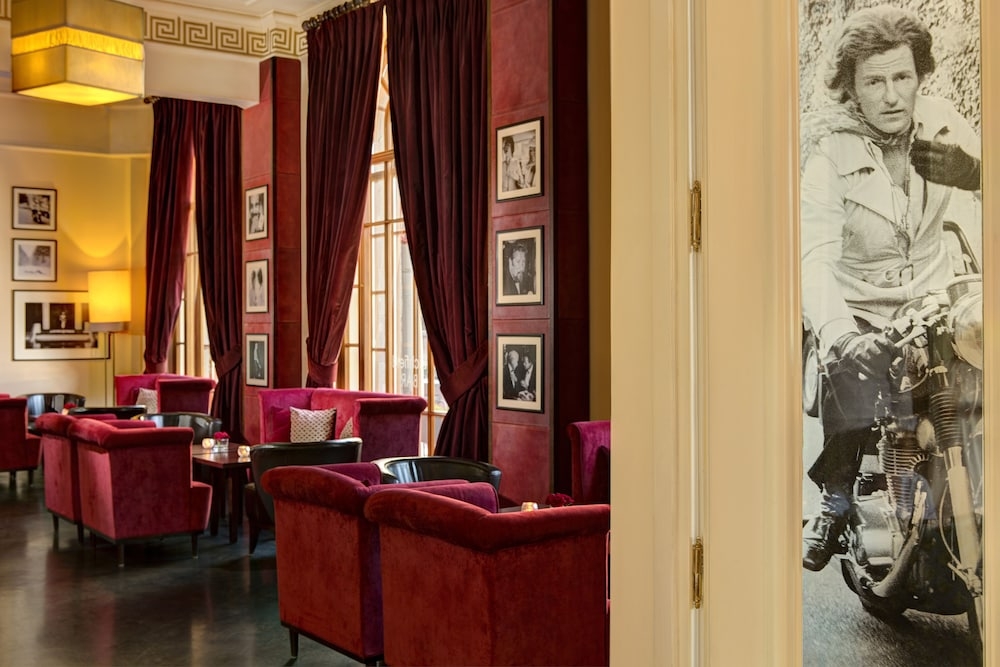 바(숙박 시설 내)