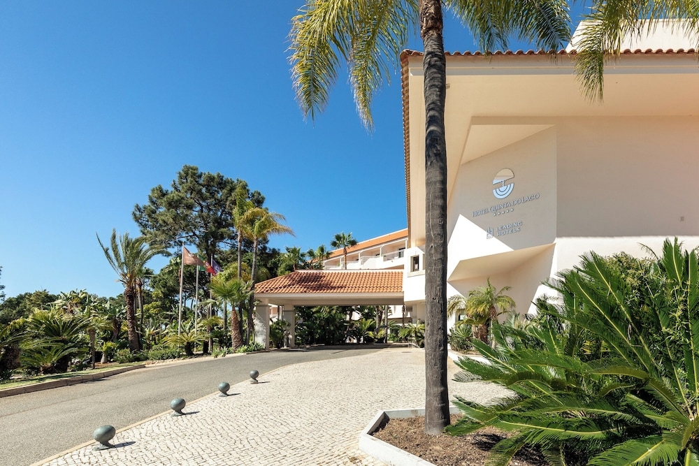 숙박 시설 정면