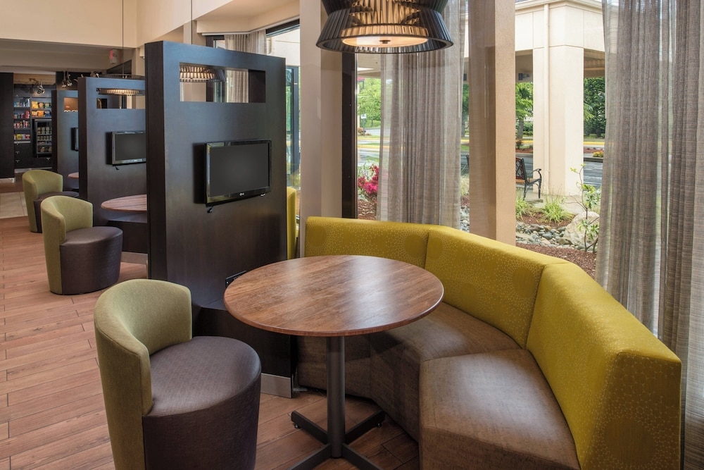 로비 좌석 공간