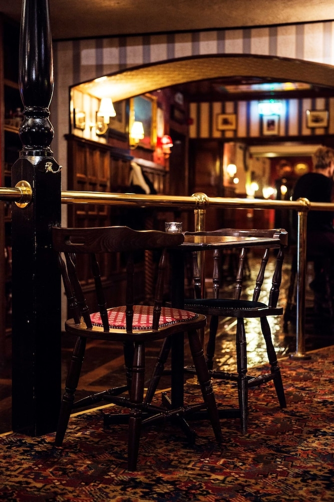 바(숙박 시설 내)