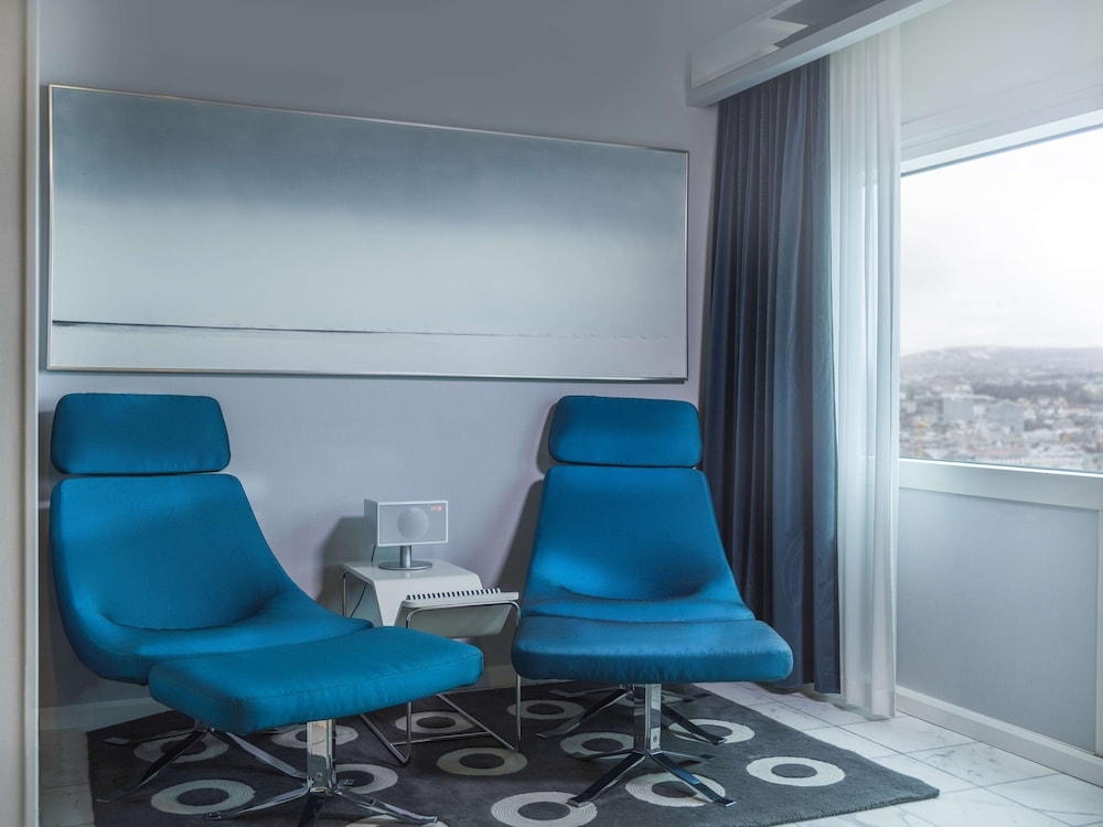 객실 내 편의 시설/서비스