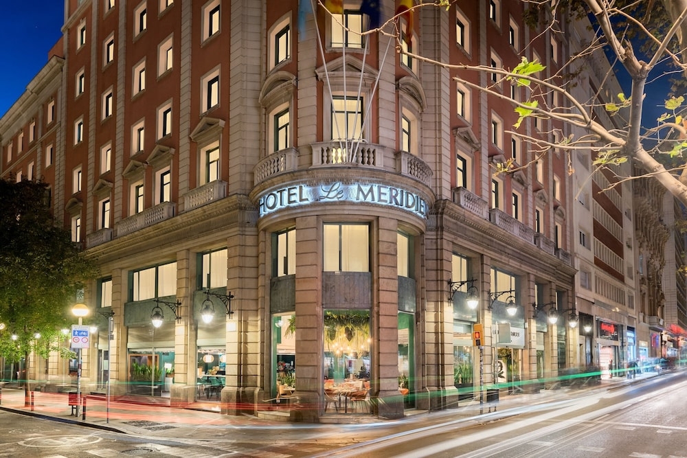 숙박 시설의 전망