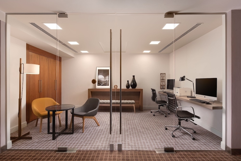 숙박 시설 내 편의 시설/서비스