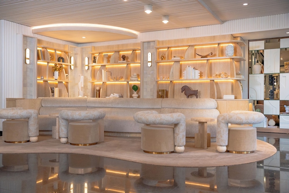 로비 좌석 공간