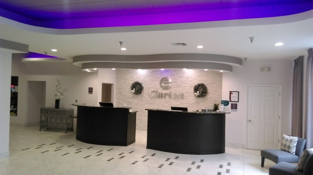 체크인/체크아웃 키오스크