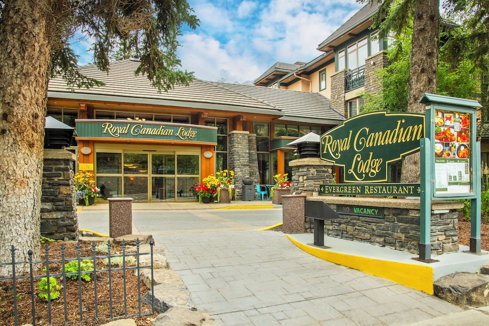 숙박 시설 정면