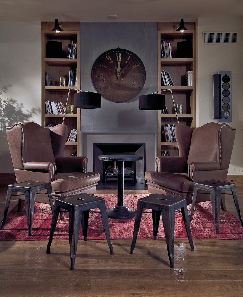 바(숙박 시설 내)