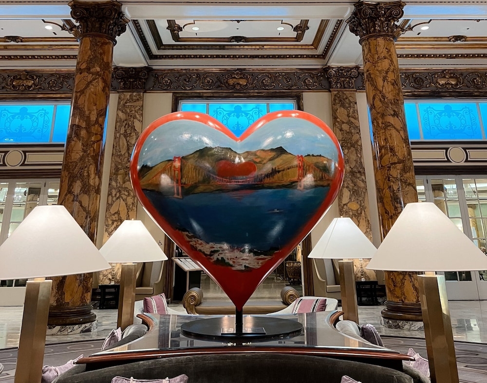 숙박 시설 정면