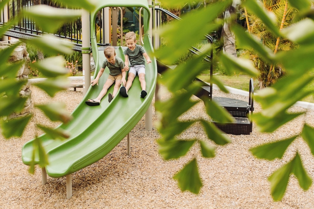 어린이 놀이 공간 - 야외