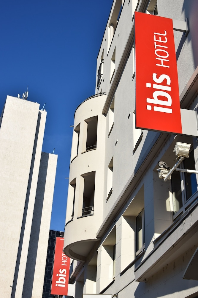 숙박 시설 정면