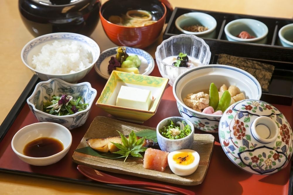 숙박 시설 내 편의 시설/서비스