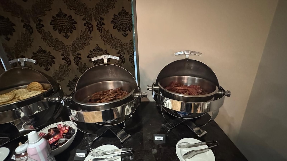 뷔페 아침 식사