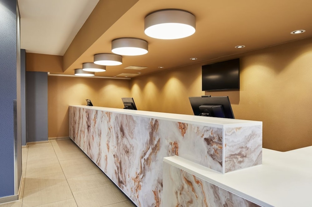 체크인/체크아웃 키오스크