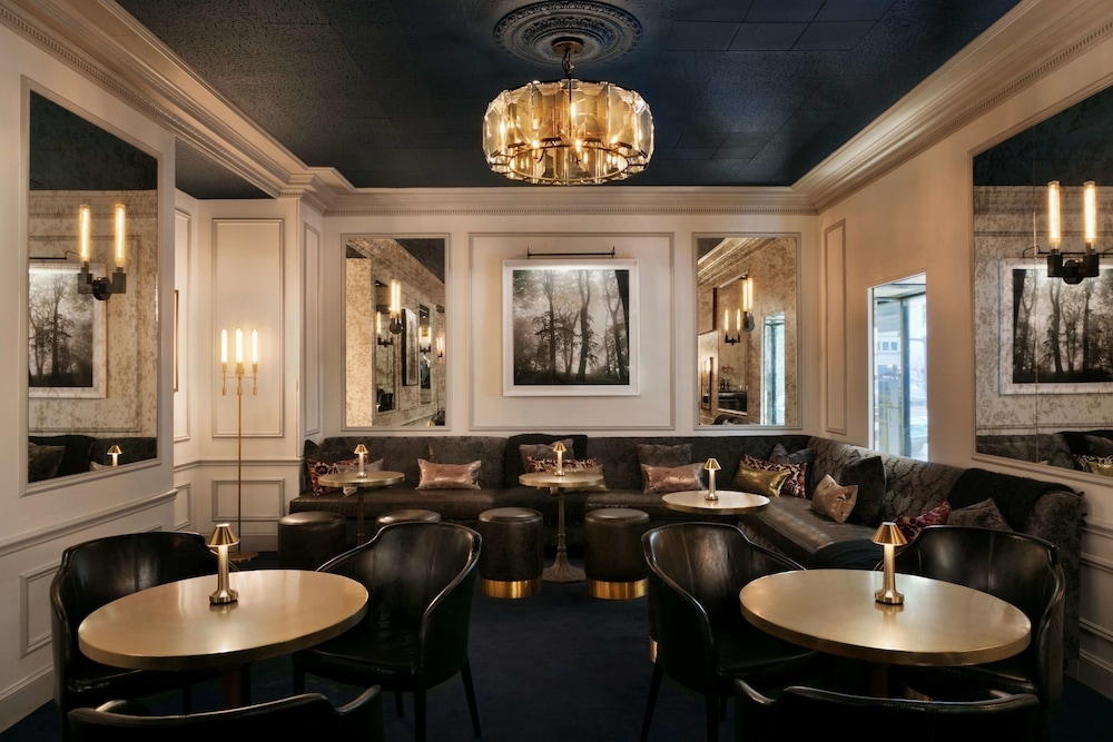 바(숙박 시설 내)