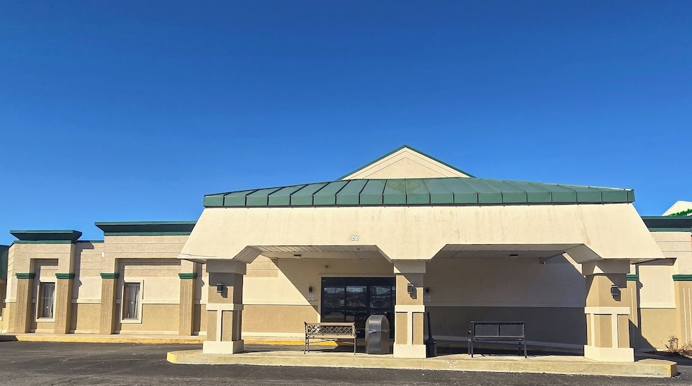 숙박 시설 정면