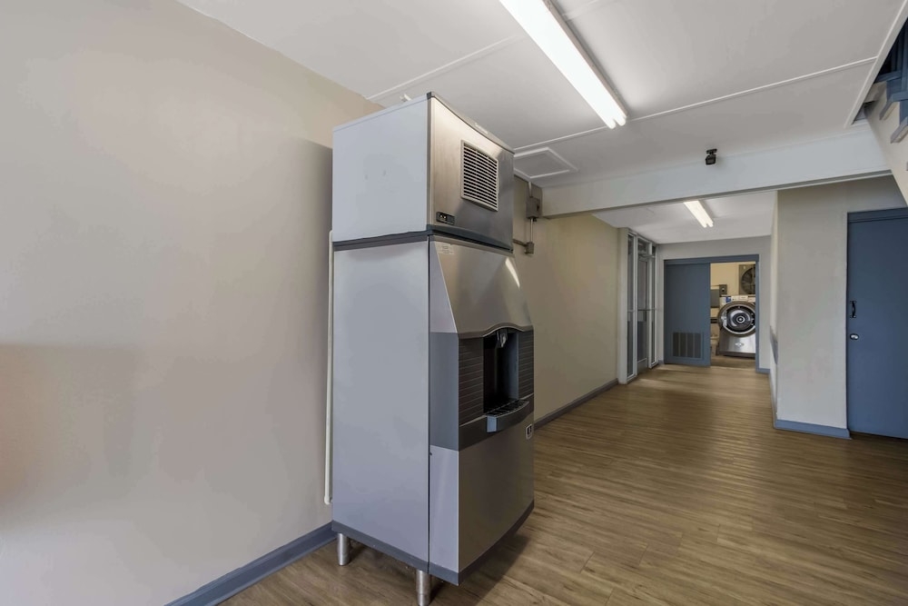 숙박 시설 내 편의 시설/서비스