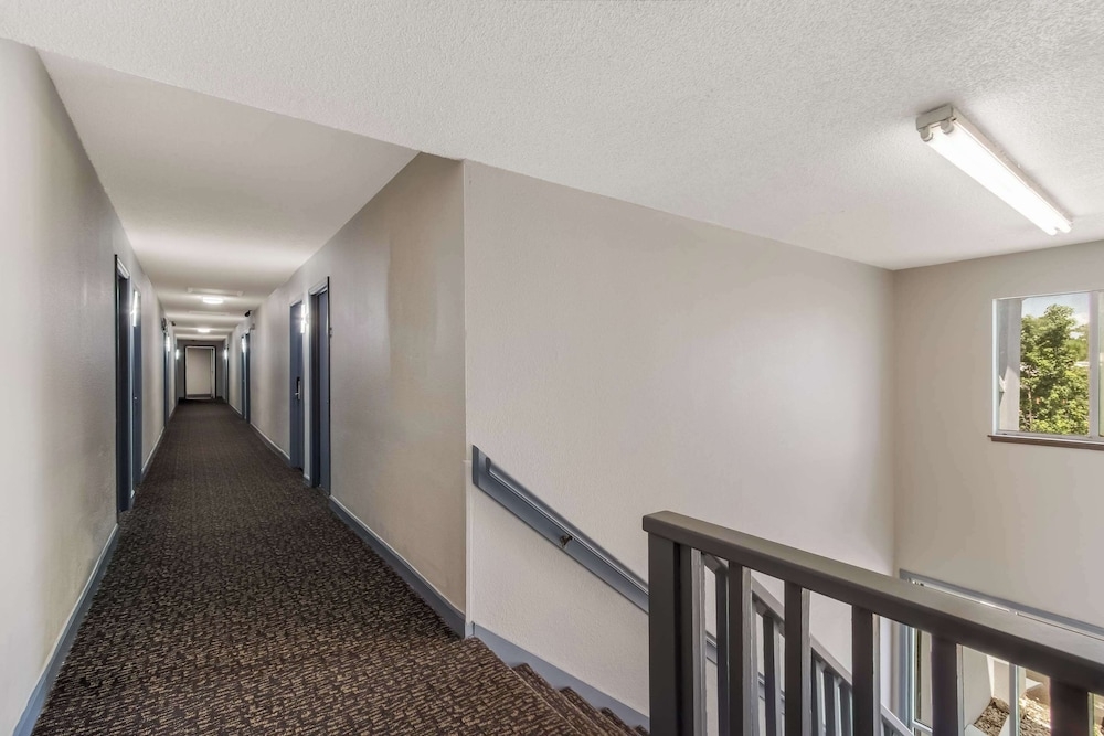 숙박 시설 내 편의 시설/서비스