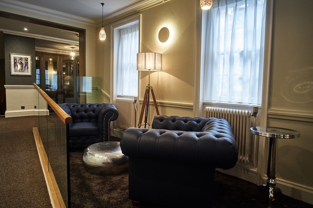 로비 좌석 공간