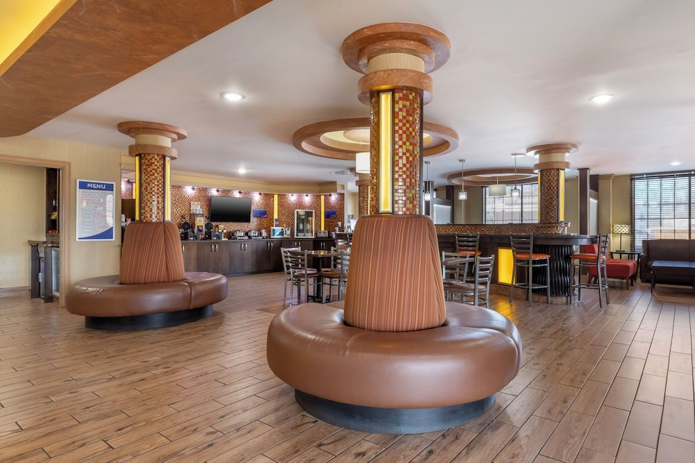 로비 좌석 공간