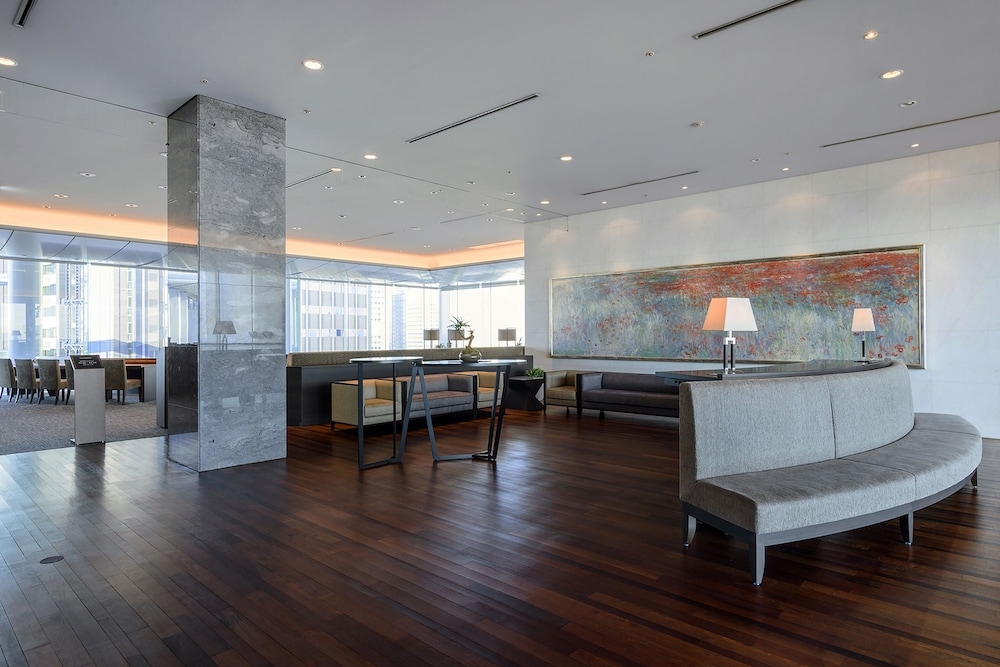 로비 좌석 공간