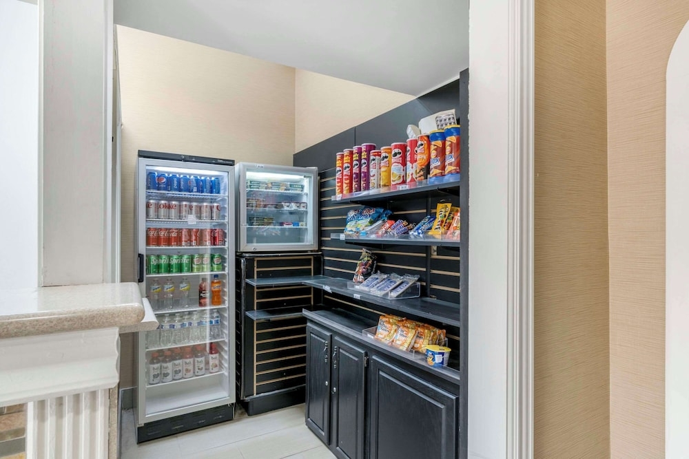 숙박 시설 내 편의 시설/서비스