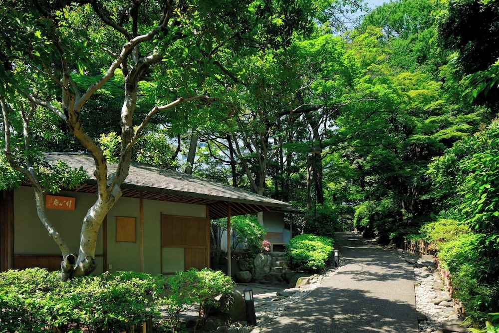 숙박 시설 내 편의 시설/서비스